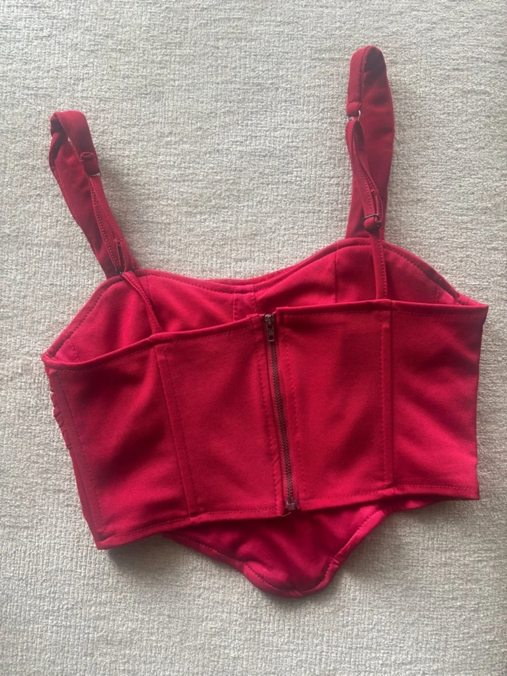 Red  Ruched Crop Top - Picture 2 of 2